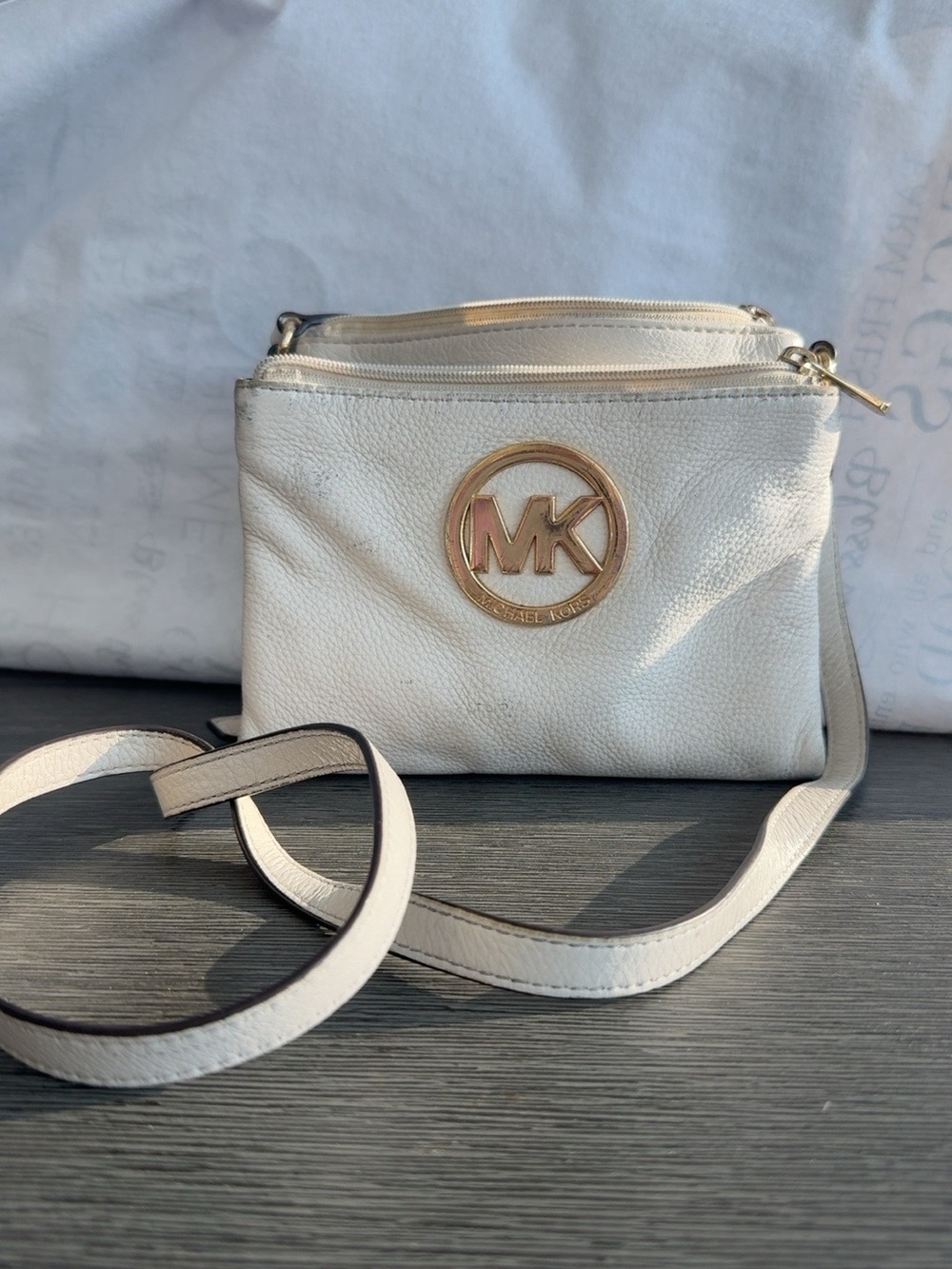 Michael Kors White Pebbled Leather Crossbody Bag Gold Logo